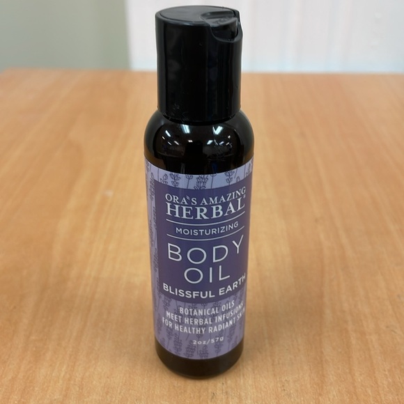New Ora's Amazing Herbal Moisturizing Body Oil Blissful Earth 2oz!!🔥🔥🔥 - Picture 13 of 14